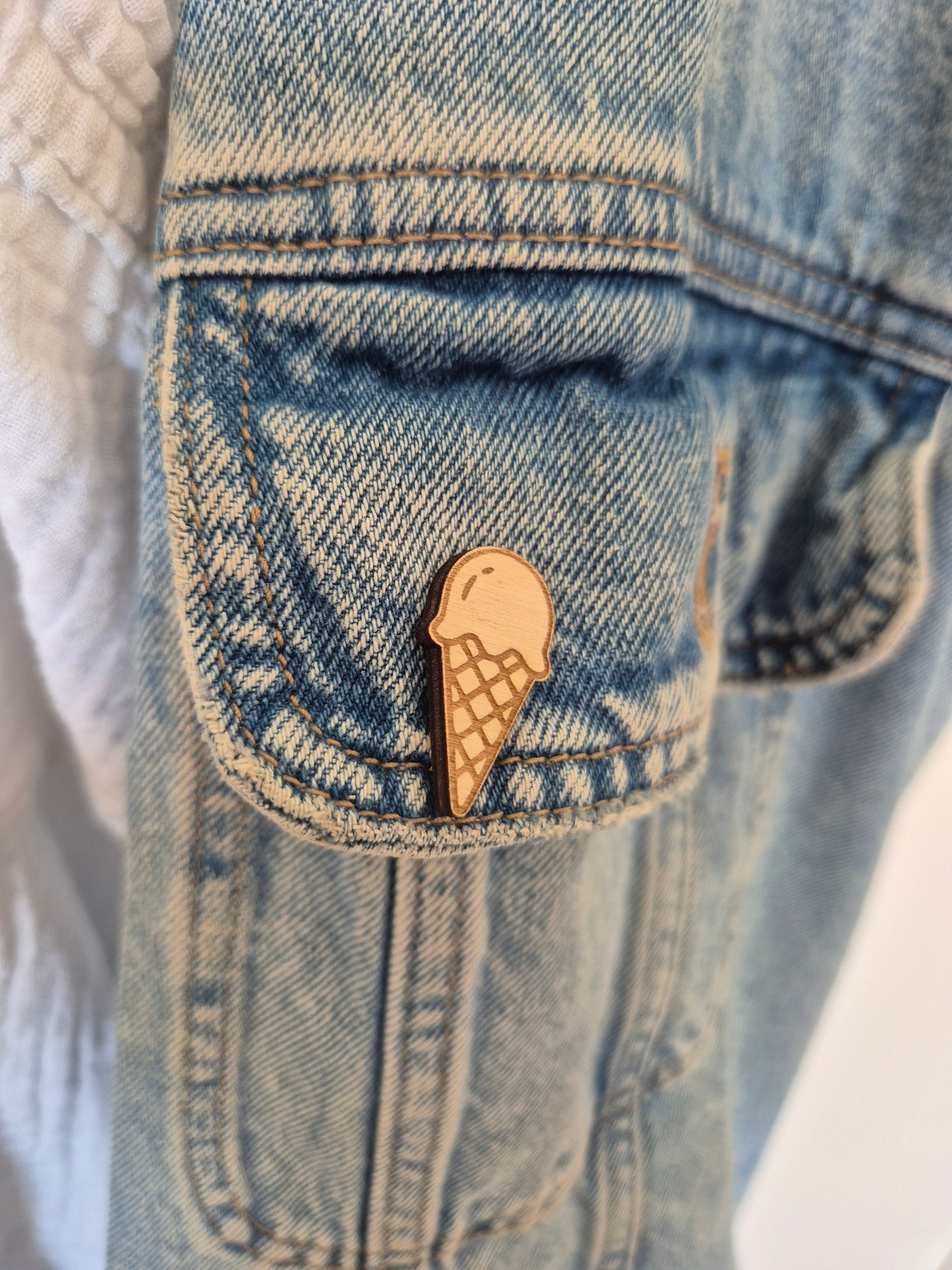 Pins en bois - Glace