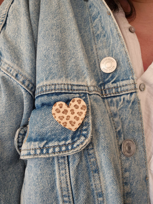 Pins en bois - Coeur léopard
