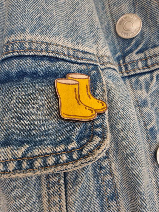 Pins en bois - Botte de pluie